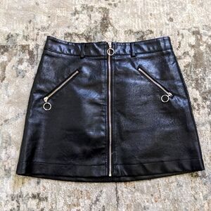 Vegan Leather Black Mini Skirt - Forever 21 - Size Small